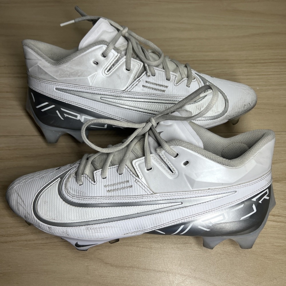 Nike Vapor Edge Elite 360 2 size 11.5 Cleats White Metallic Silver. DA5457 101